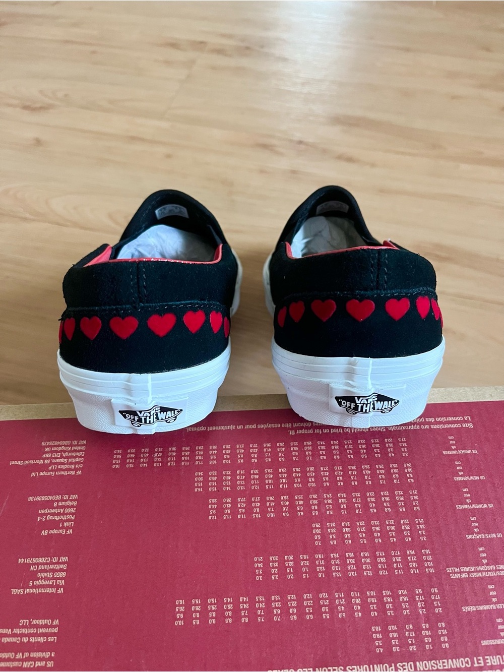 Vans Classic Slip-On Heart Black Suede Shoes Women 8.5 US - Picture 6 of 9
